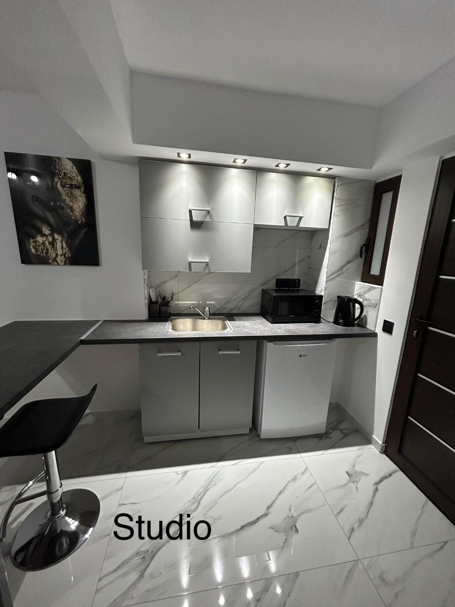 Maria'S Studio Paphos ภายนอก รูปภาพ